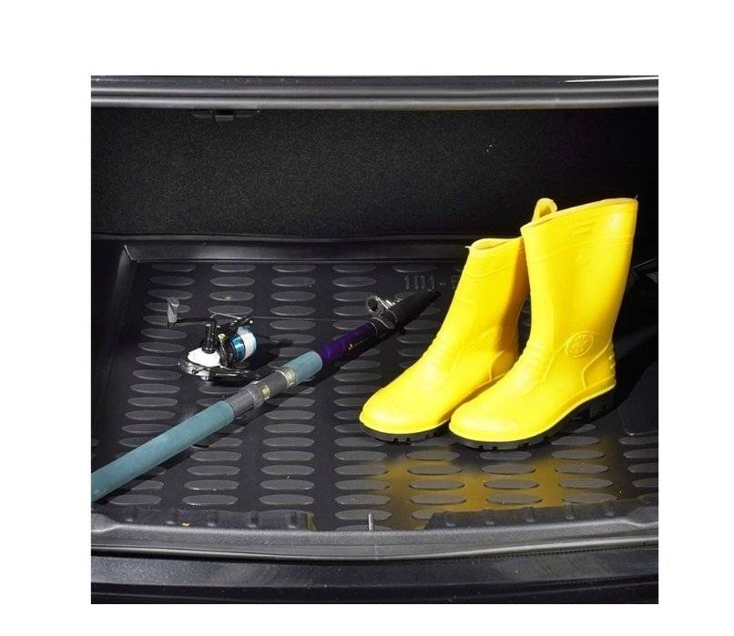 Covor portbagaj tavita premium Mercedes-Benz Clasa C berlina 2014-2021