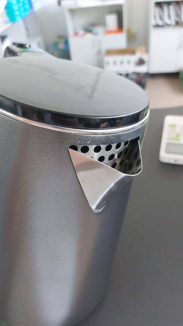 Fierbator apa ProfiCook PC WK 1290, 1.5L, 2200W, inox mat (Produs cu urme de utilizare, putin deteriorat si fara ambalaj)- poze atasate