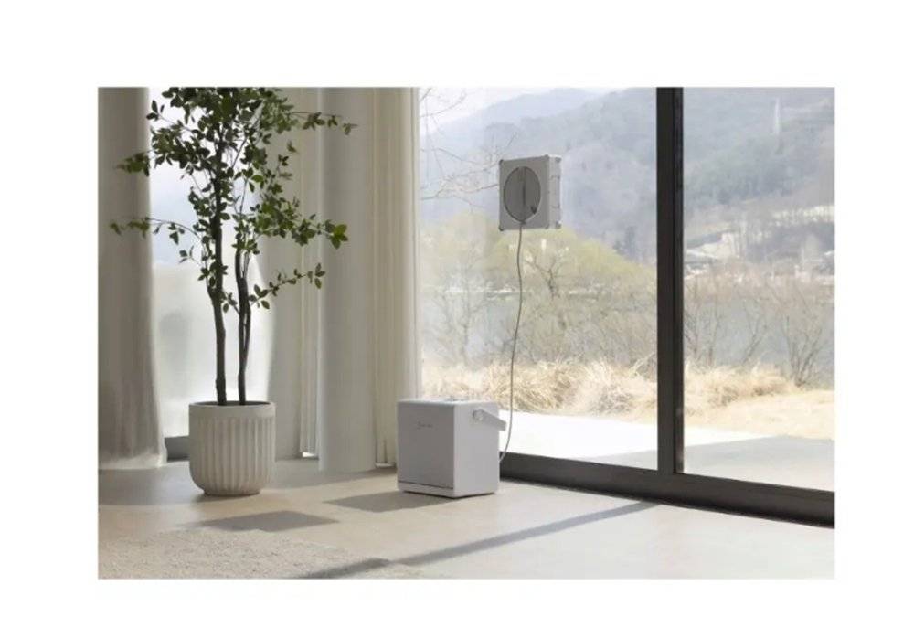 Robot de curatare geamuri Ecovacs WINBOT W2S Omni, tehnologie WIN-SLAM 4.0  (Produs resigilat cu urme de utilizare, in stare buna)